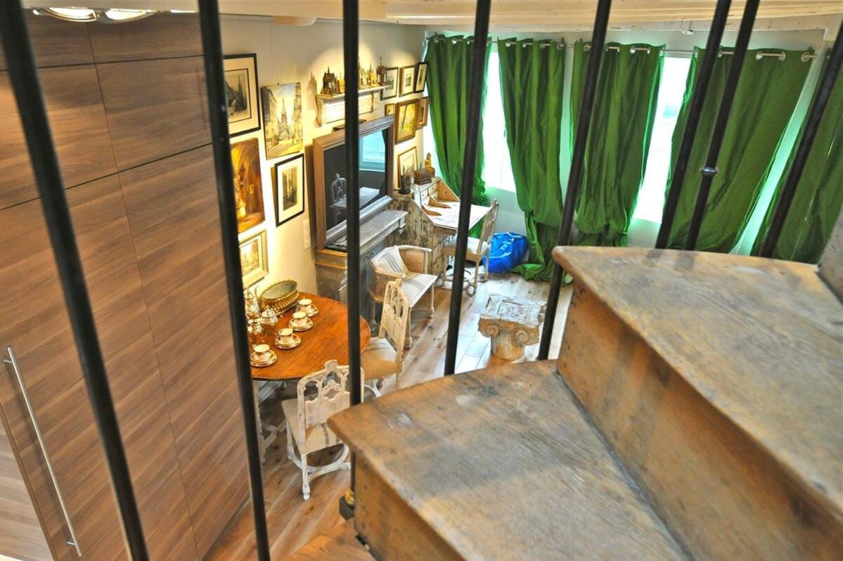 A Balcony On Notre Dame Appartamento *