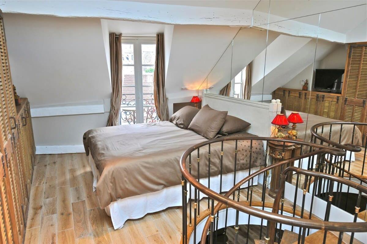 A Balcony On Notre Dame Appartamento Parigi